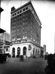 Early photograph of State Bank of Orlando From: Central Florida Memory http://www.cfmemory.org